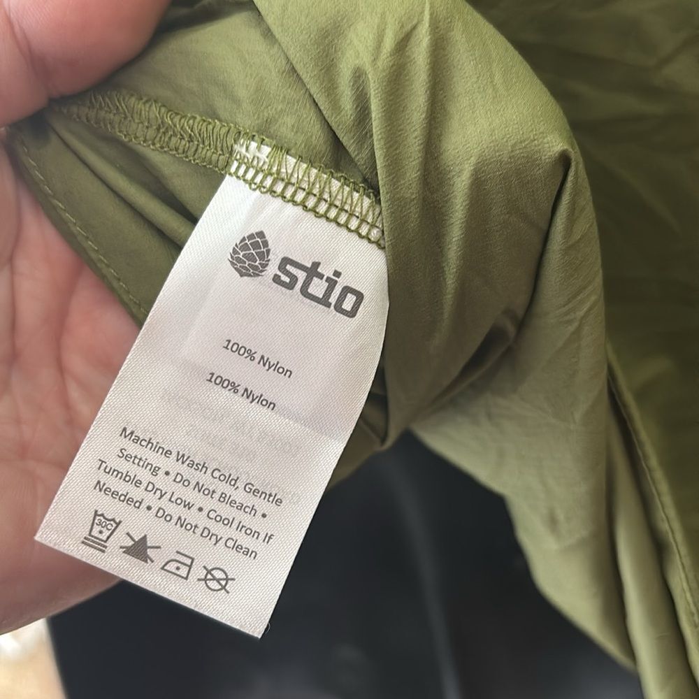 Stio Women’s Large Second Light Wind Shell Green … - image 7